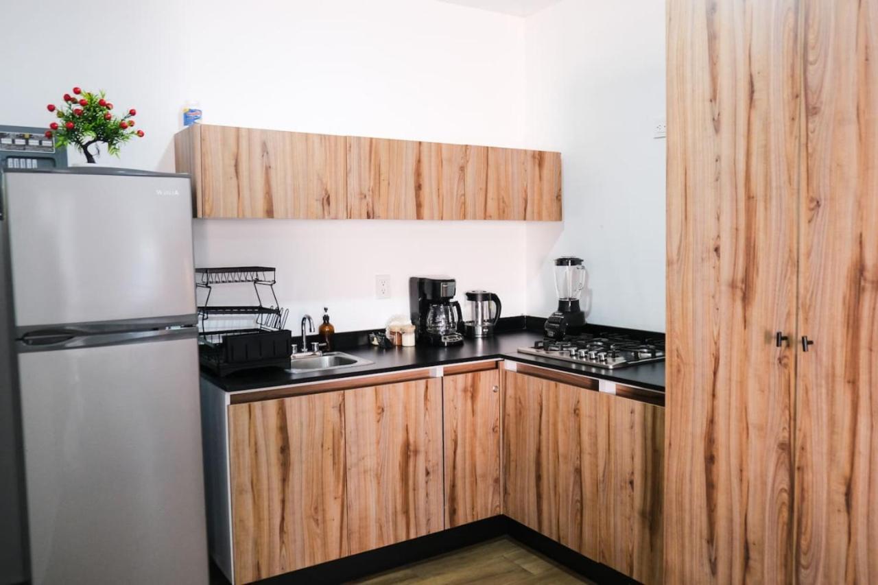 Quiet-central 2br1ba Relaxed Atmosphere Apartamento Mazatlán